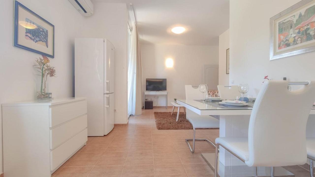 Lea Διαμέρισμα Novigrad Istria Εξωτερικό φωτογραφία