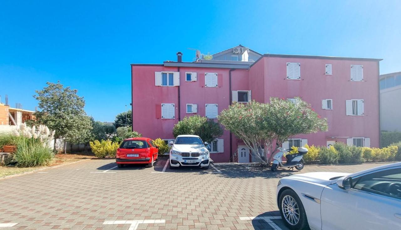 Lea Διαμέρισμα Novigrad Istria Εξωτερικό φωτογραφία